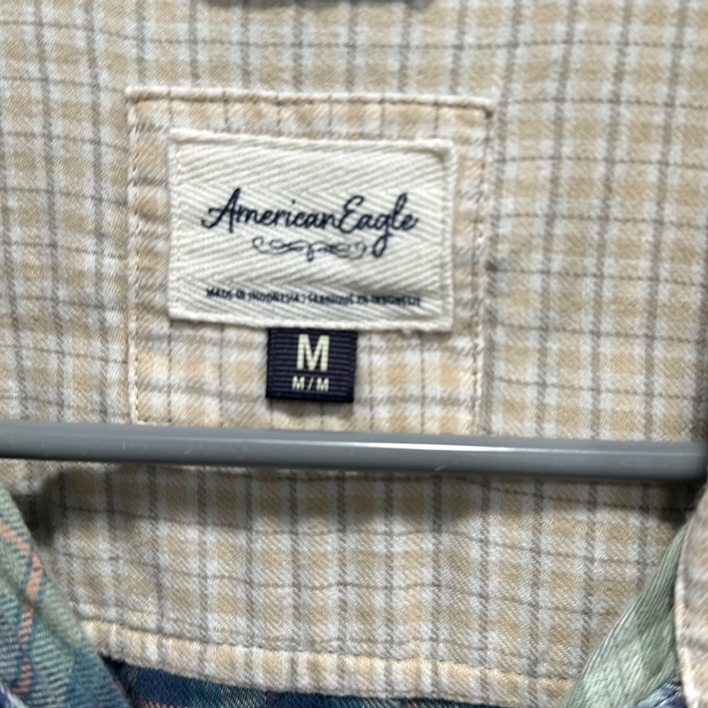 AEO Flannel Plaid Patchwork Button Down Cropped Shirt Size Medium - Picture 9 of 12